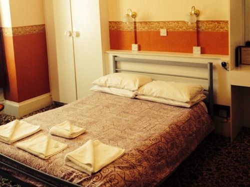 Malvern Hotel Сэнддаун Экстерьер фото